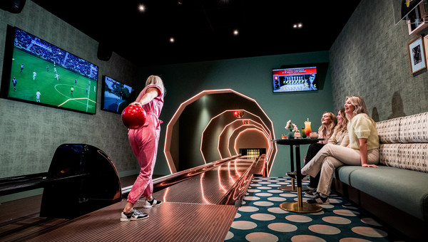 Spare Time Boutique Bowling