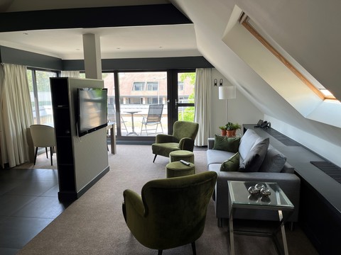 junior Apartment