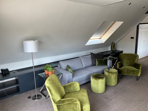 junior apartment
