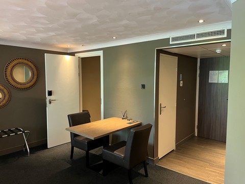 studio xl kitchenette