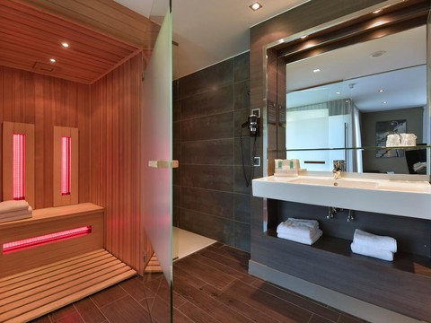 Superior kamer infraroodkabine met balkon