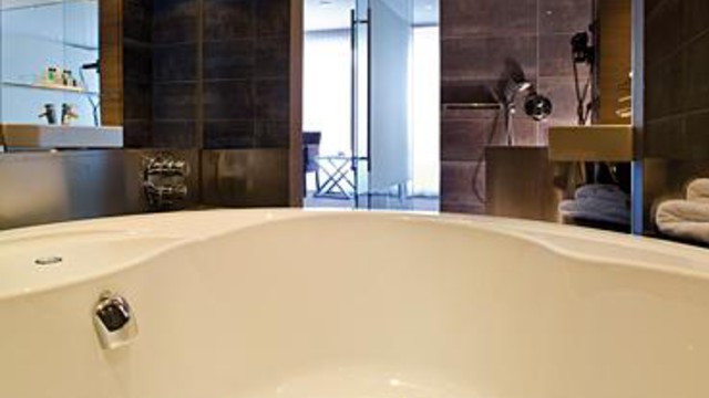 sauna Suite