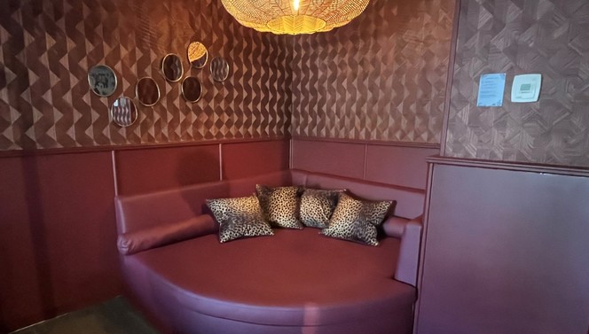 Indian Velvet Suite