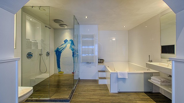 royal dutch suite