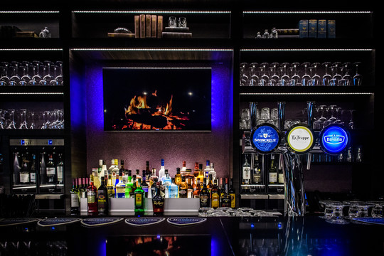 Hotel bar